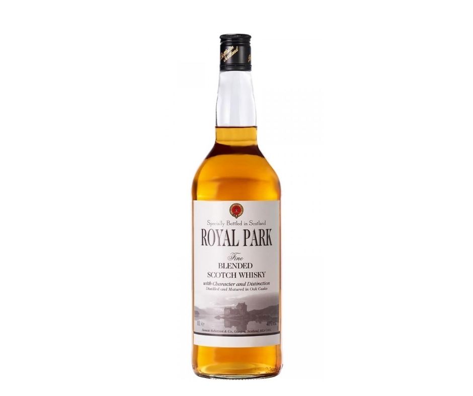 Royal park виски. Royal Park Whisky 40% 1l. Блендед скотч виски. Скоттиш Роял 0,5 виски. Виски скотч Роял.