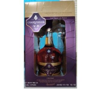 Courvoisier V.S.O.P  0.7 lit  Gix Box + Glasses