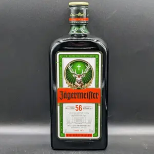 Jägermeister 0.7L – Германски билен ликер