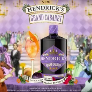 Сцената е подготвена за чист гламур – Hendrick's Grand Cabaret