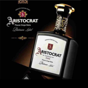 Аристократ Мускат (Muscat Grape) Ракија 0.5L – Премиум бела лозова ракија